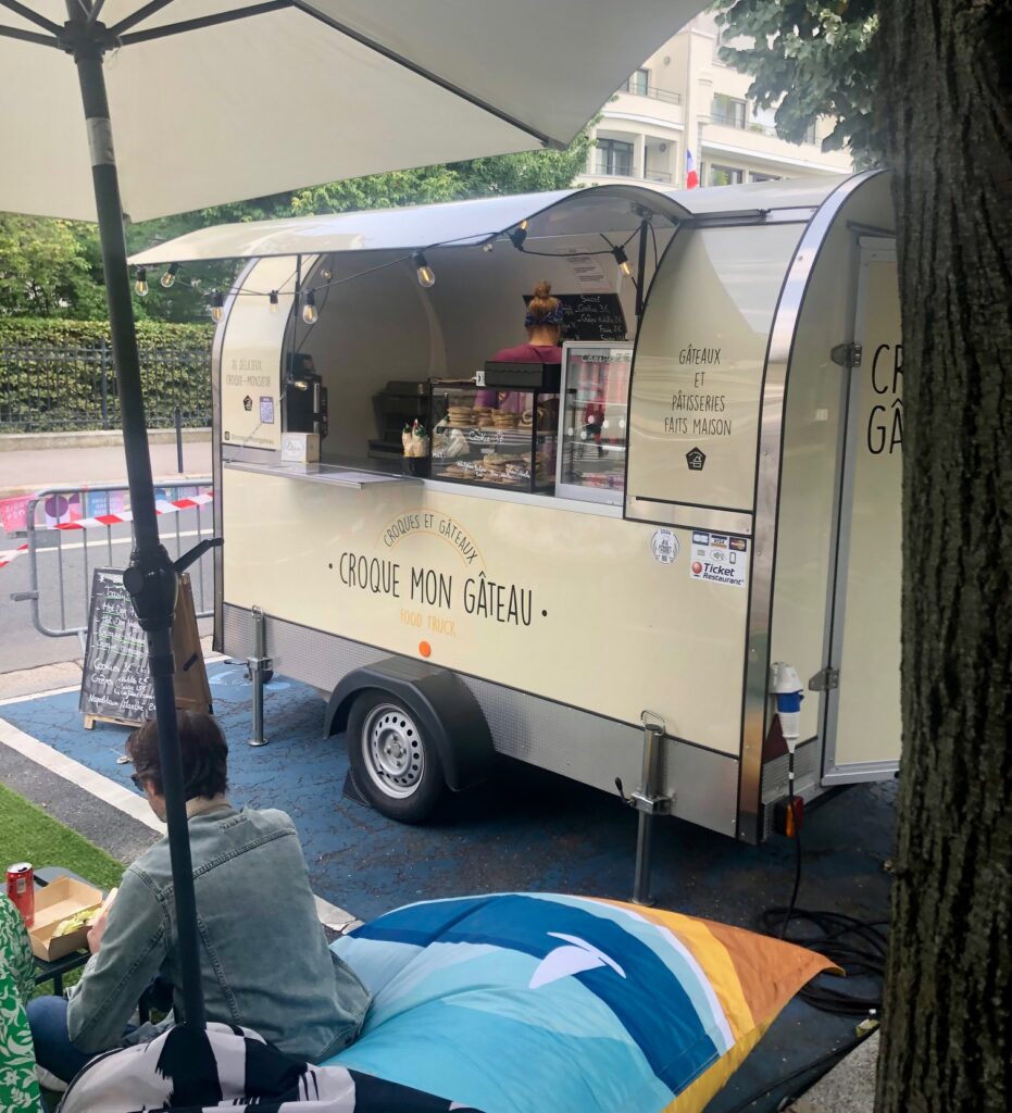 Organiser la venue d'un food truck chez soi - Croque Mon gâteau