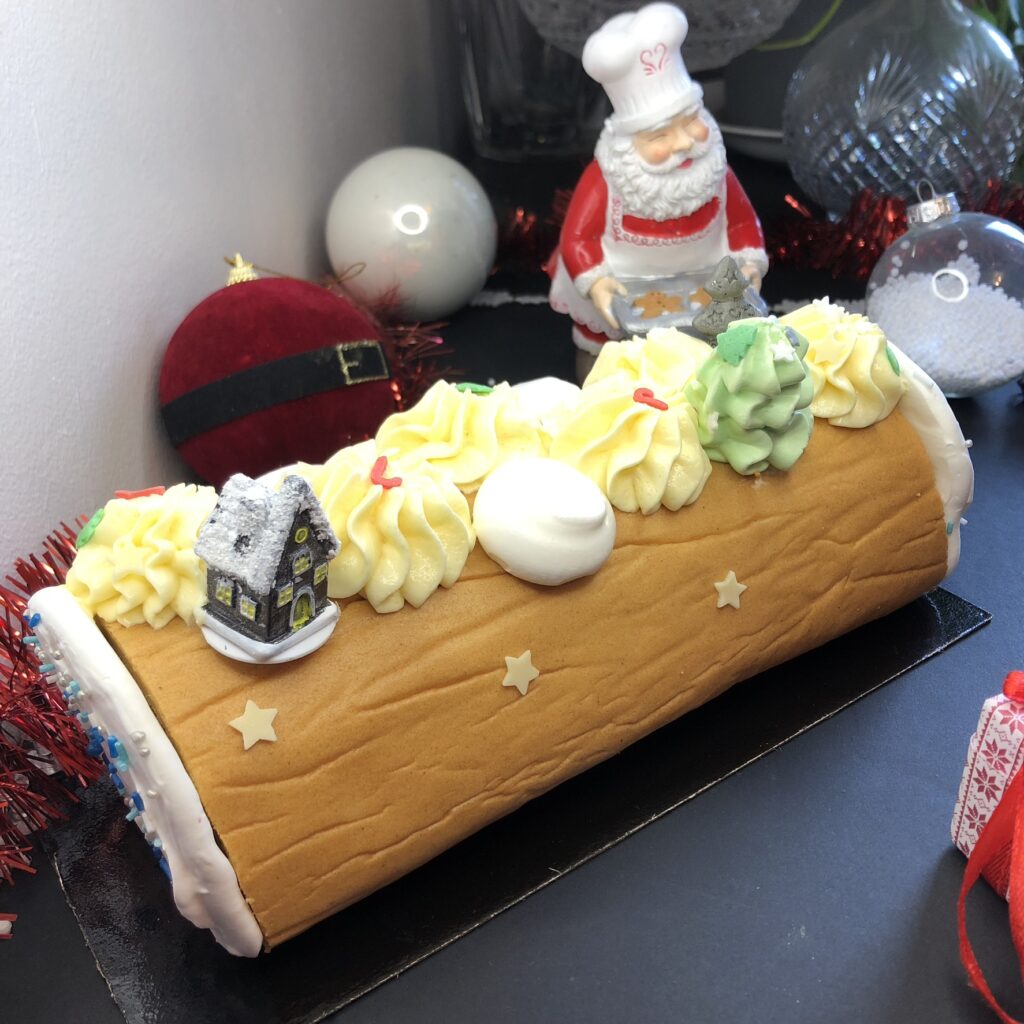 Notre Passion - Praliné.
Un superbe effet "bûche" avec le biscuit roulé.